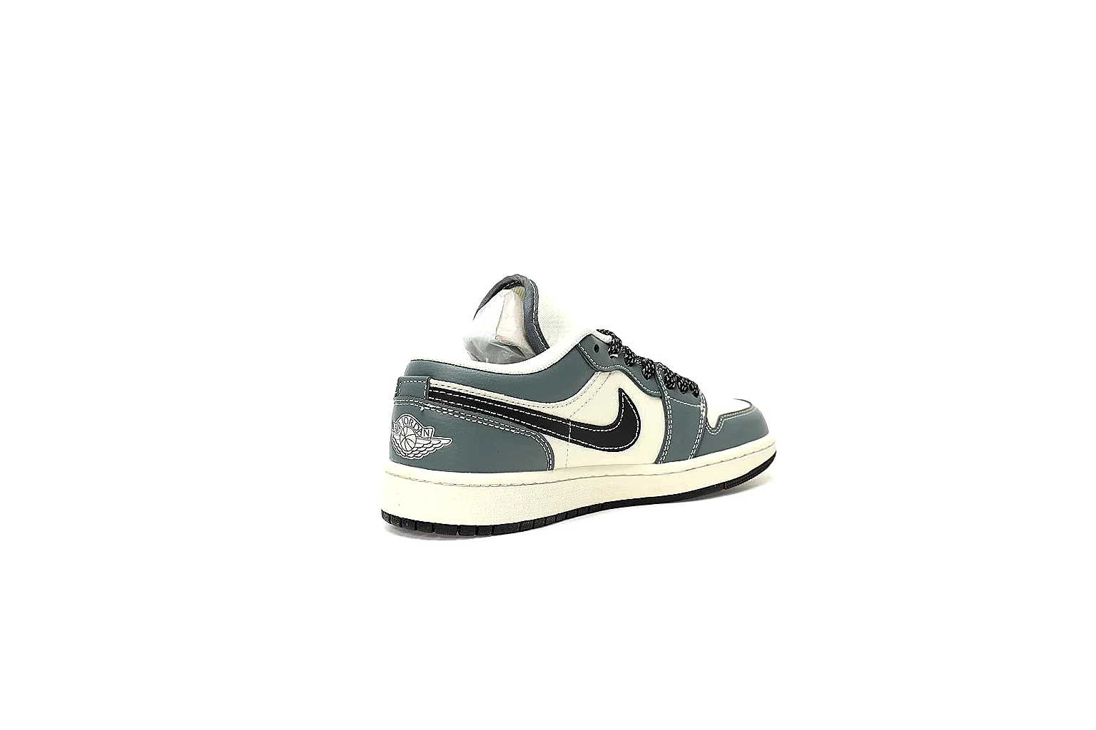 Kako Find List budget photos for Nike Gray Black Low Court thumbnail 3