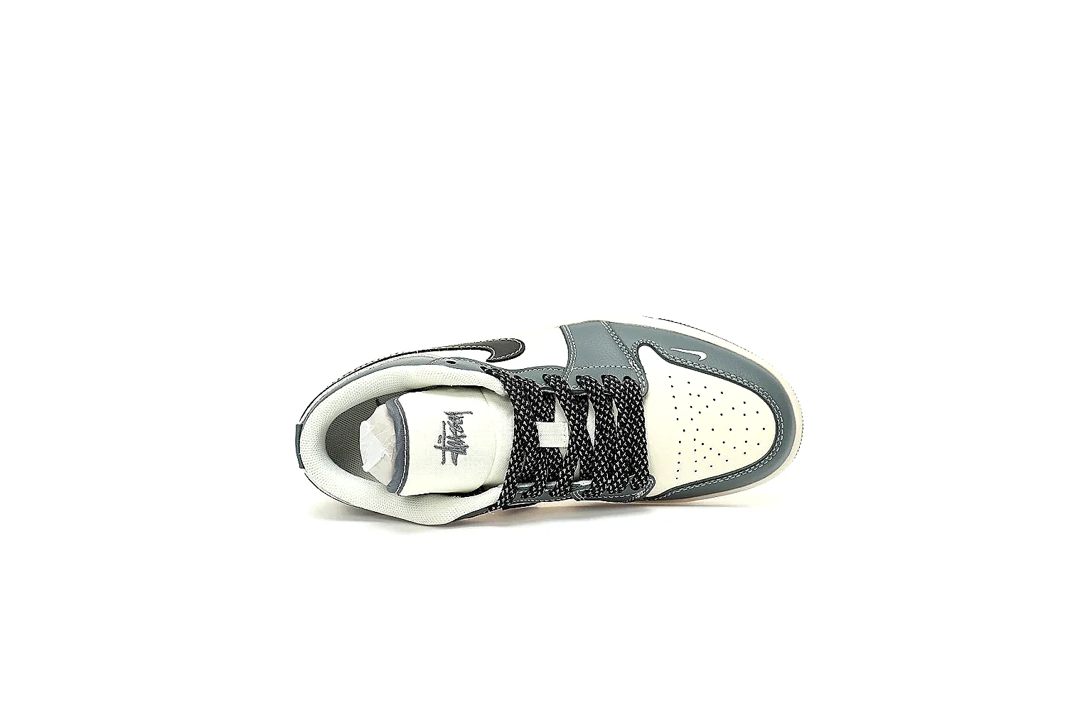 Kako Find List budget photos for Nike Gray Black Low Court thumbnail 4