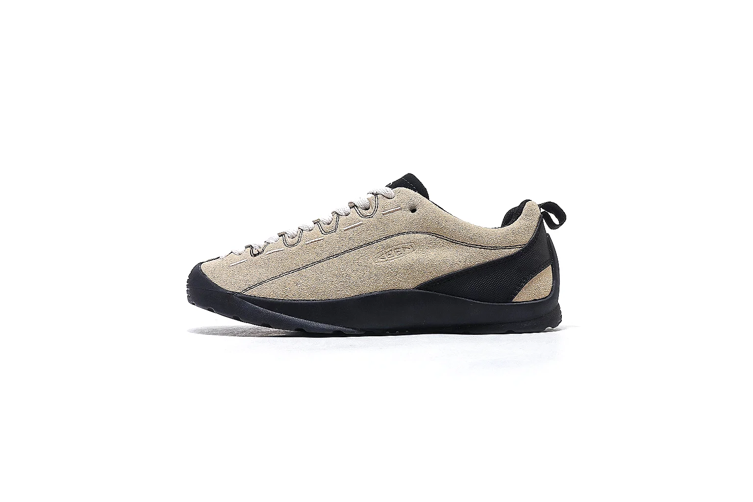 Nike low runner Beige Black 3530 budget shortlist note six-photo gallery