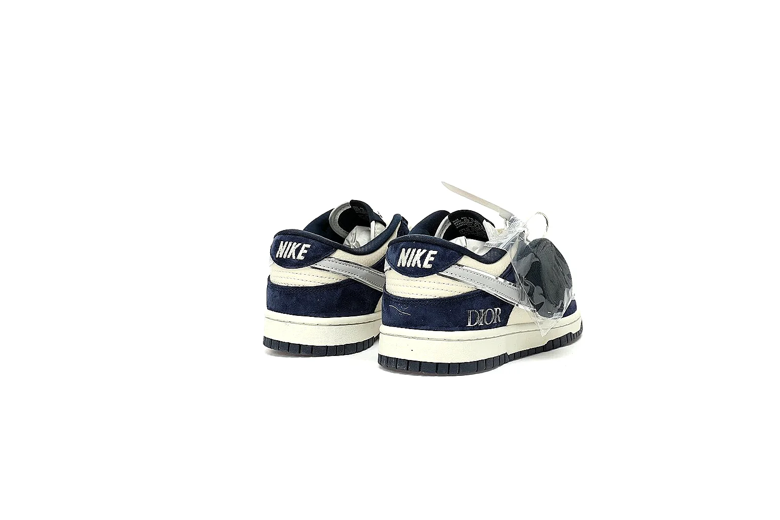 Kako Find List budget photos for Nike Navy Cream Low Court thumbnail 6