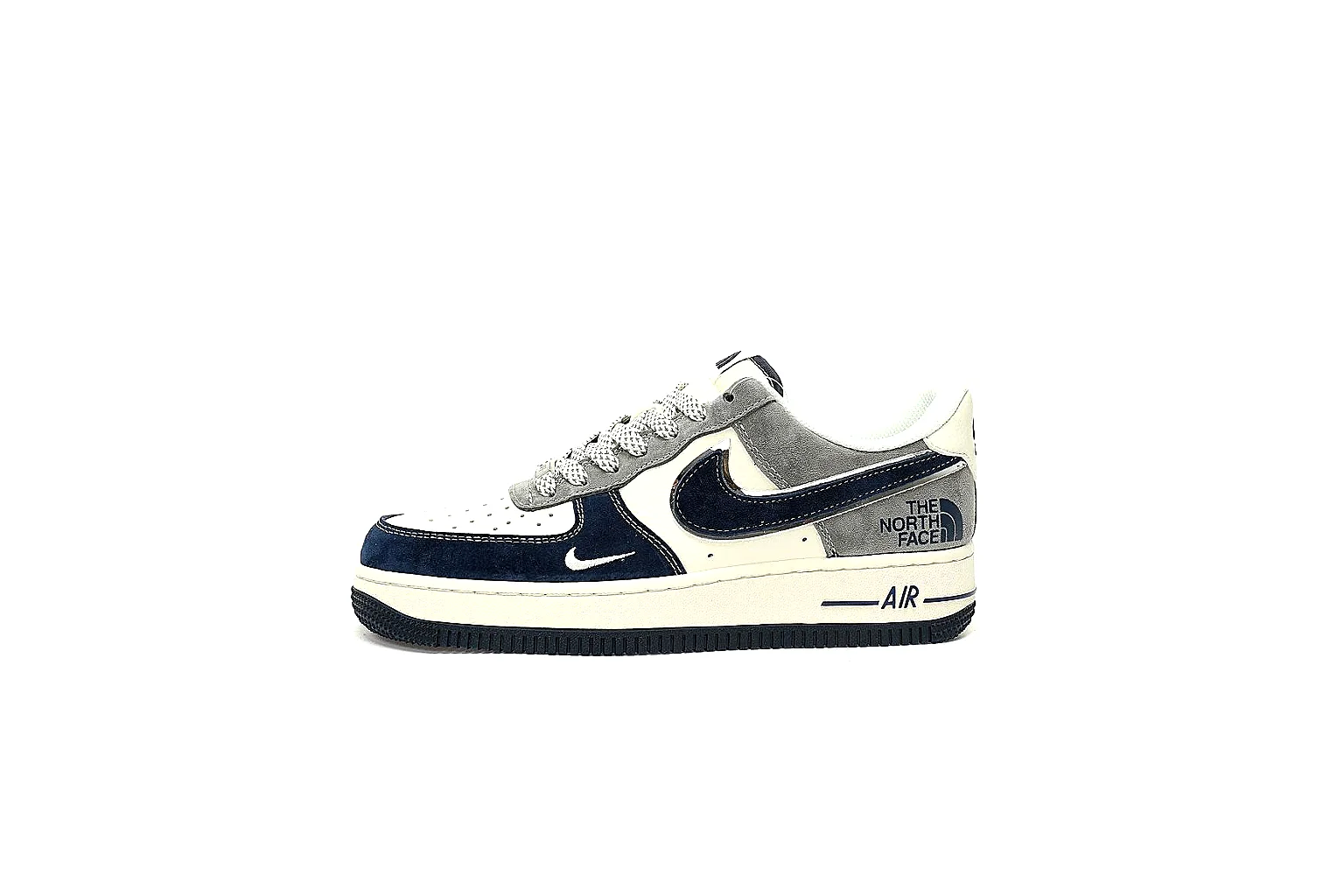 Kako Find List budget photos for Nike Navy White Low Court Sneaker