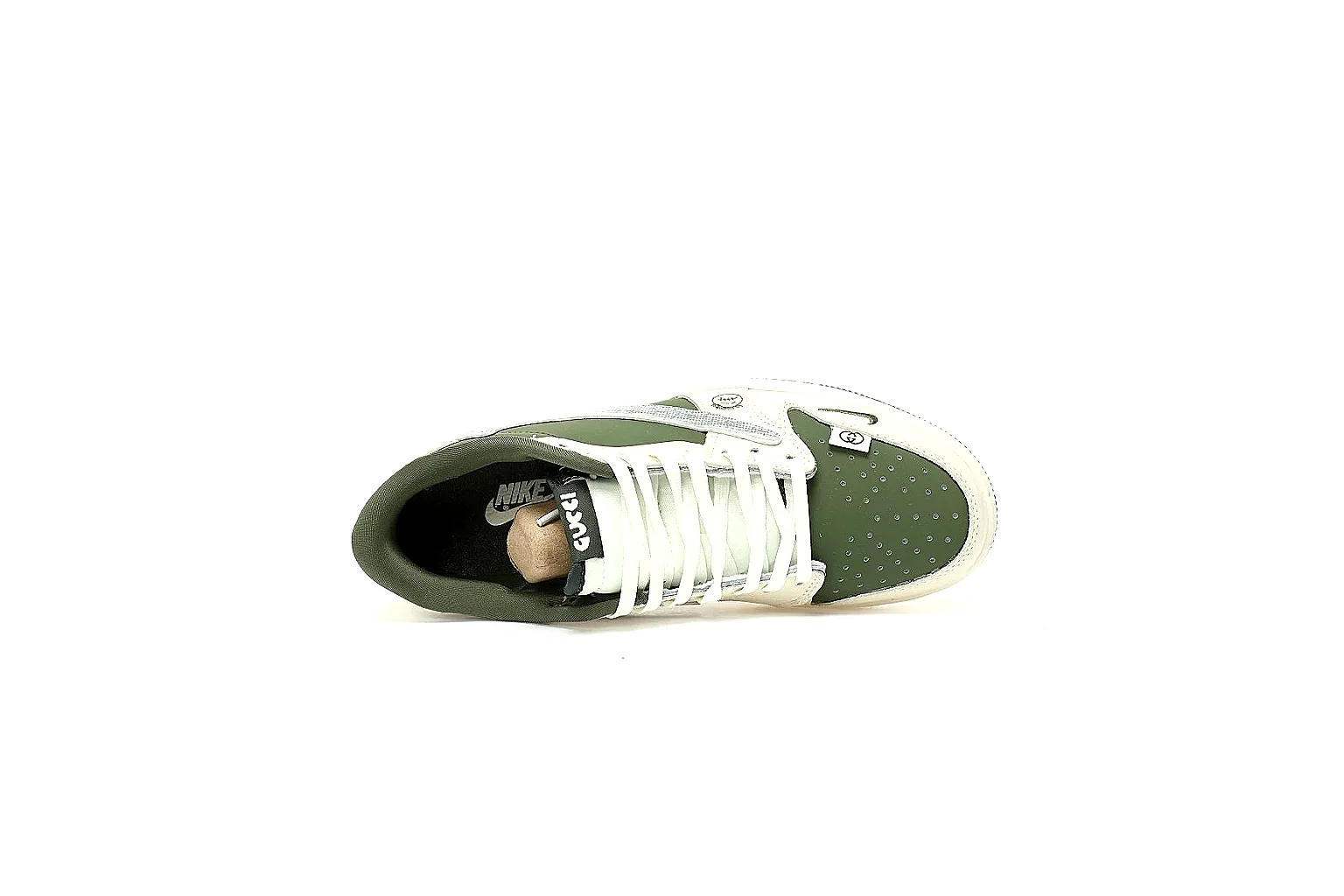 Kako Find List budget photos for Nike Olive Cream Low Court thumbnail 3