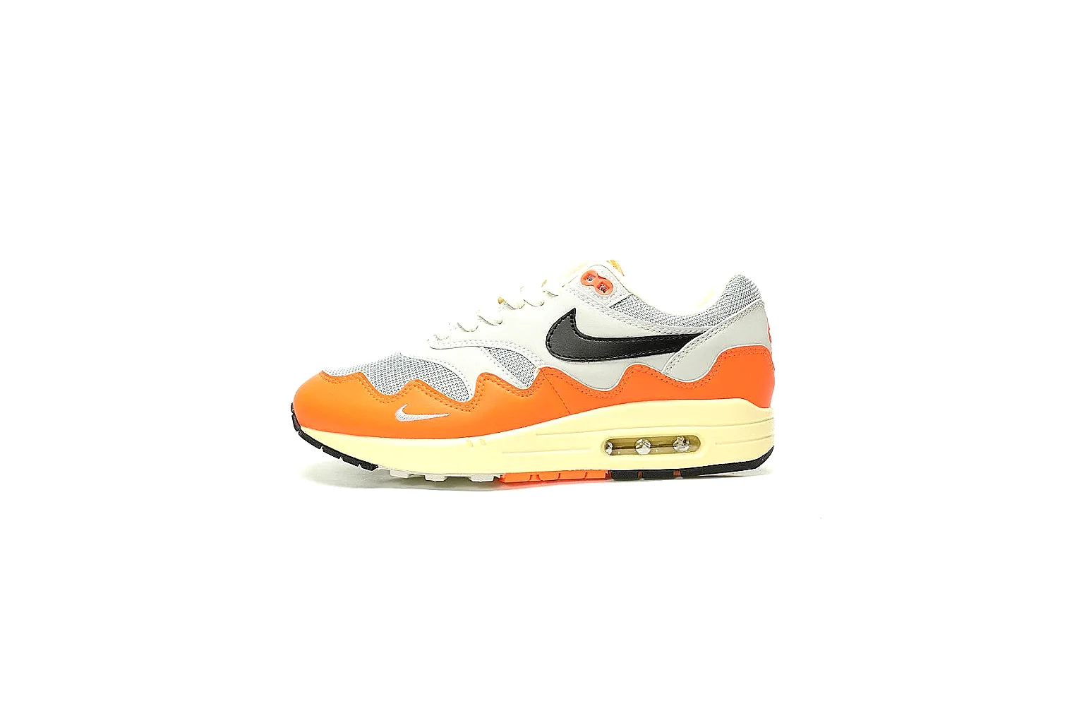 Kako Find List budget photos for Nike Orange Cream Retro Runner Sneaker