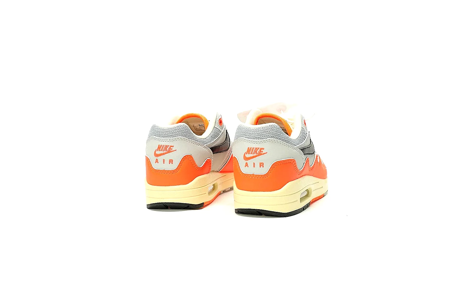 Kako Find List budget photos for Nike Orange Cream Retro Runner Sneaker thumbnail 6