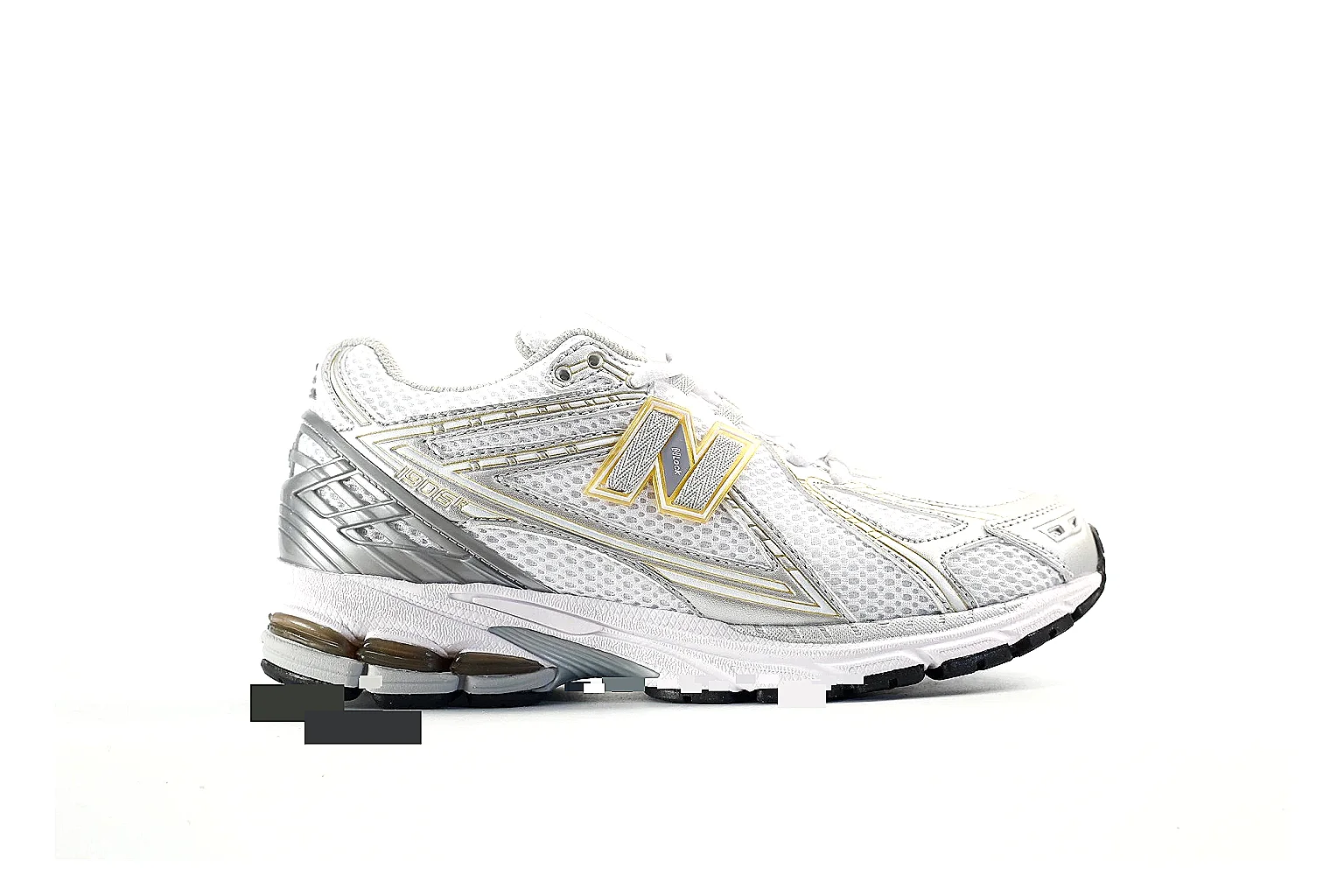 Nike P-6000 style Silver Yellow 2720 budget shortlist note six-photo gallery