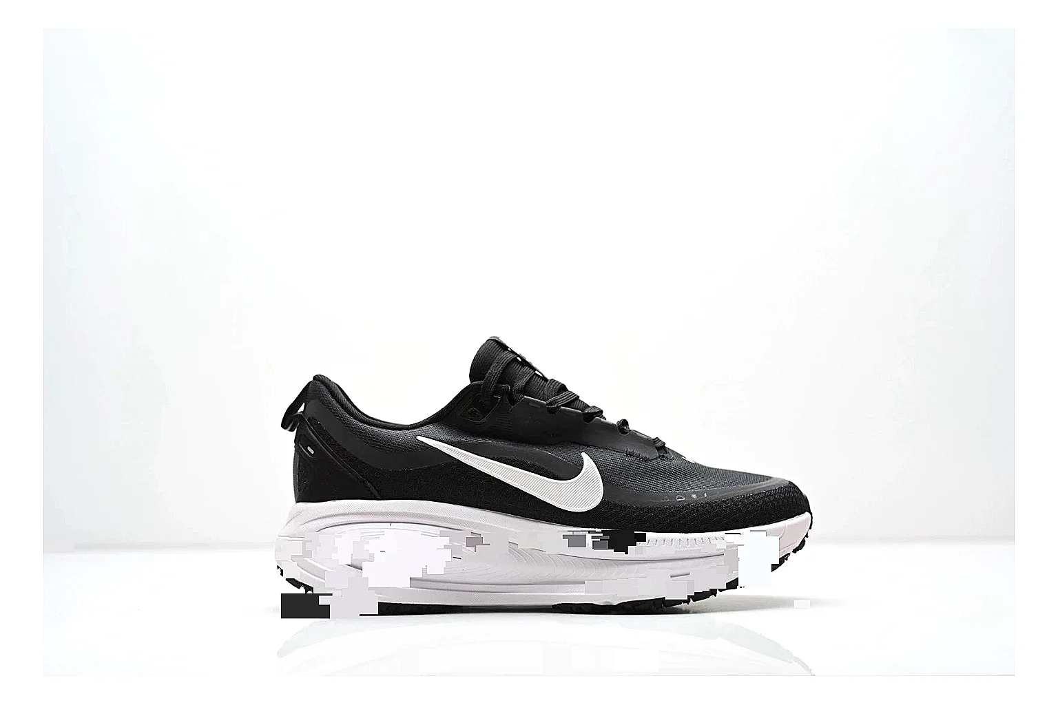 kakofindlist.com Nike Performance Runner Black White budget shortlist note six-photo gallery