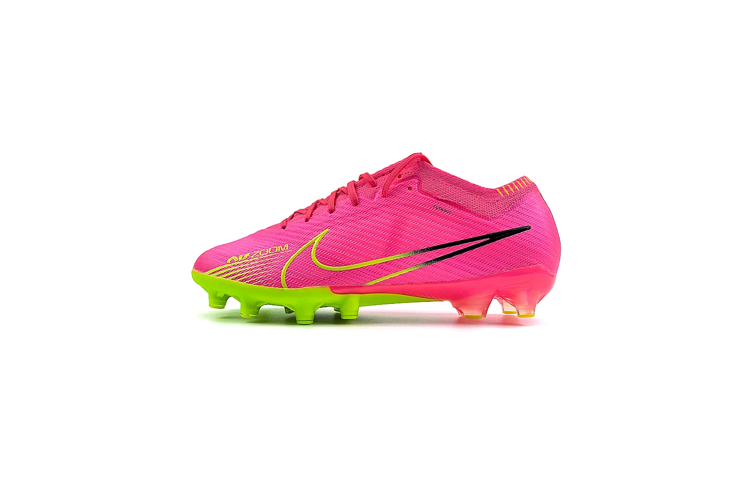 Kako Find List budget photos for Nike Pink Green Runner