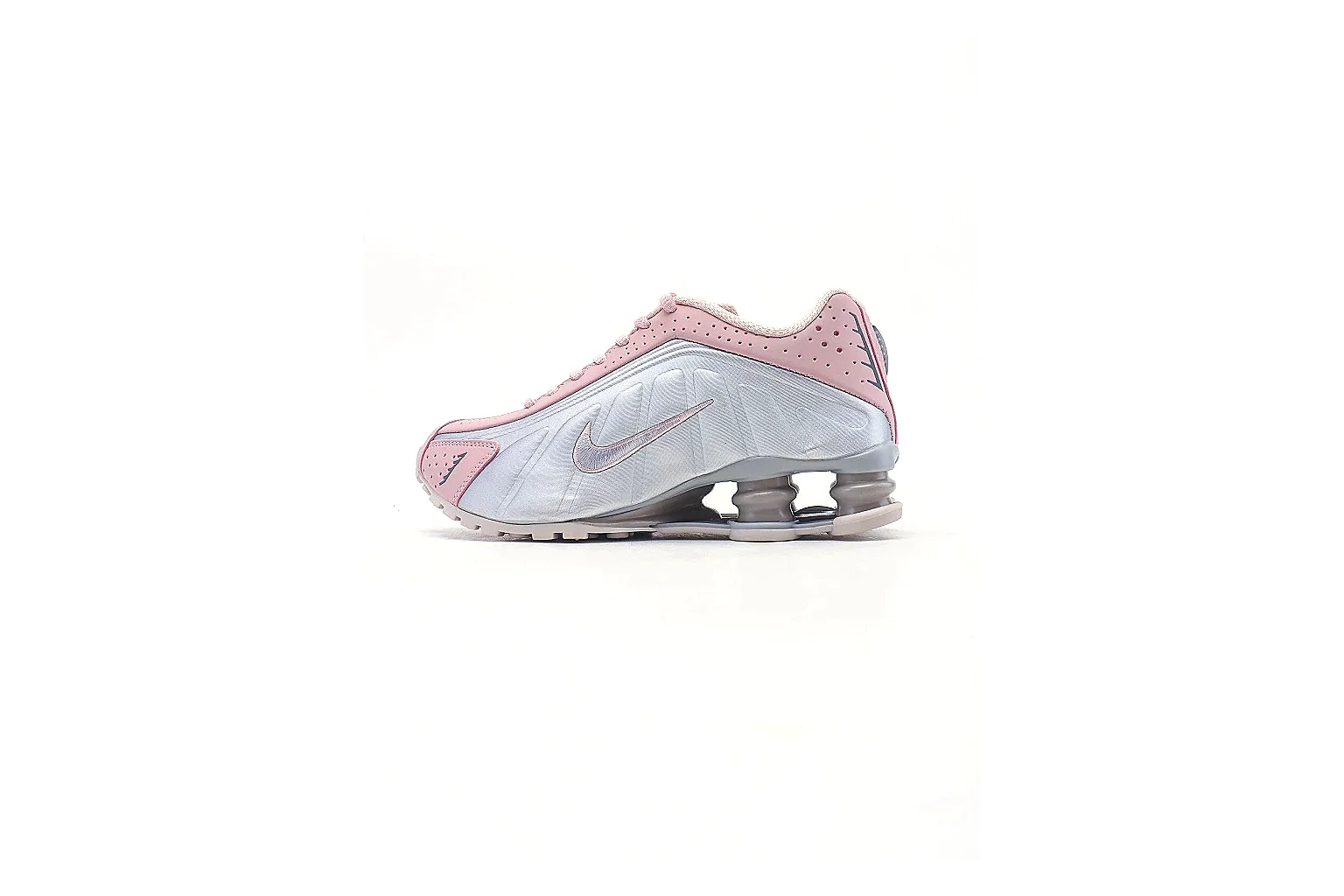 kakofindlist.com Nike Runner Pink Silver budget shortlist note six-photo gallery