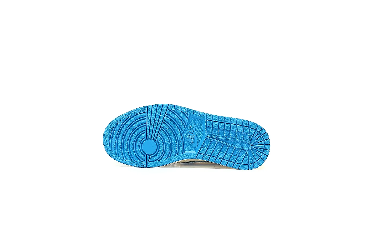 Kako Find List budget photos for Nike Sky Blue Low Court thumbnail 4