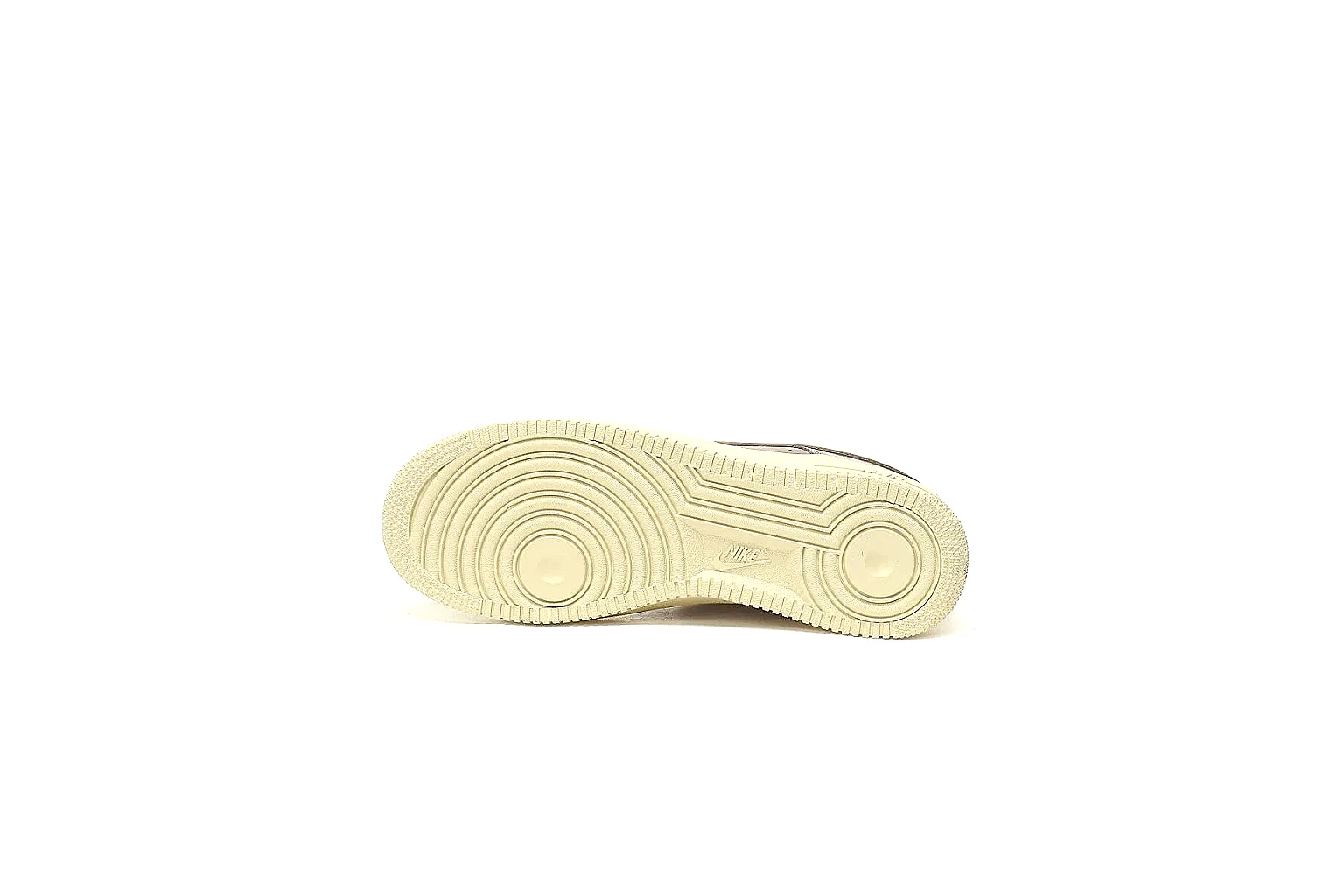 Kako Find List budget photos for Nike Taupe Low Court thumbnail 5