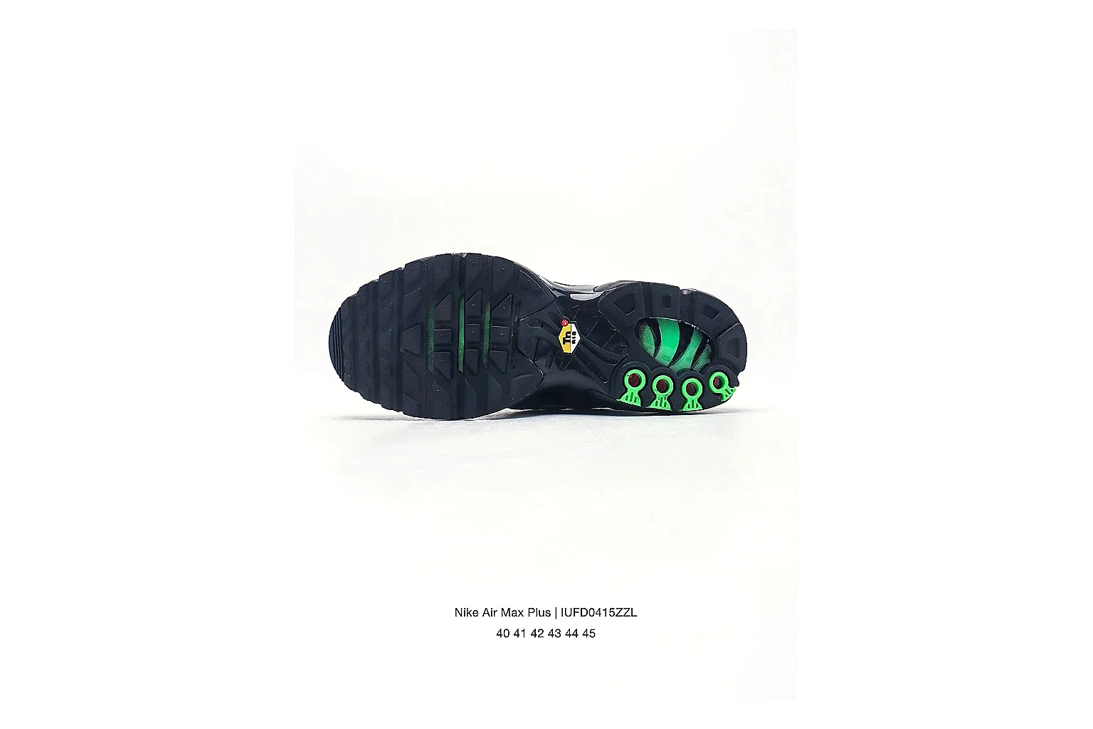 kakofindlist.com Nike Trail Runner Black Green budget shortlist note six-photo gallery thumbnail 6