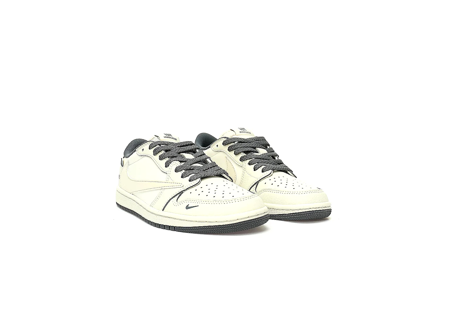 Kako Find List budget photos for Nike White Black Low Court thumbnail 6