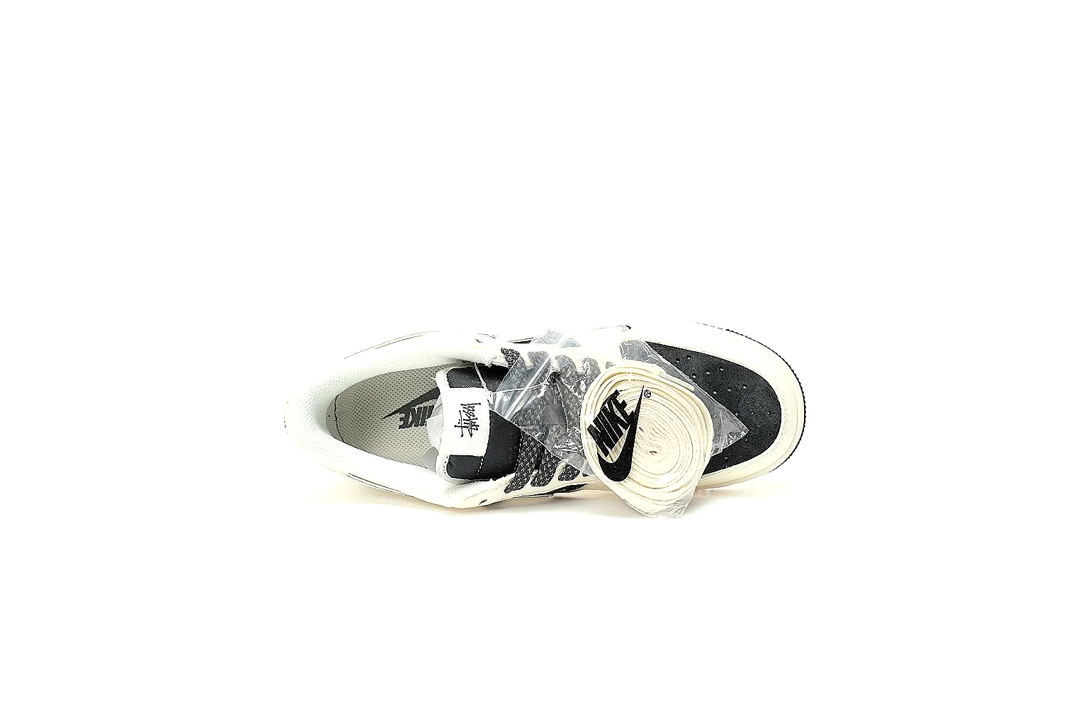 Kako Find List budget photos for Nike White Black Low Court thumbnail 3