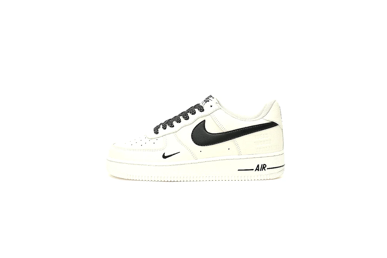 Kako Find List budget photos for Nike White Black Low Court