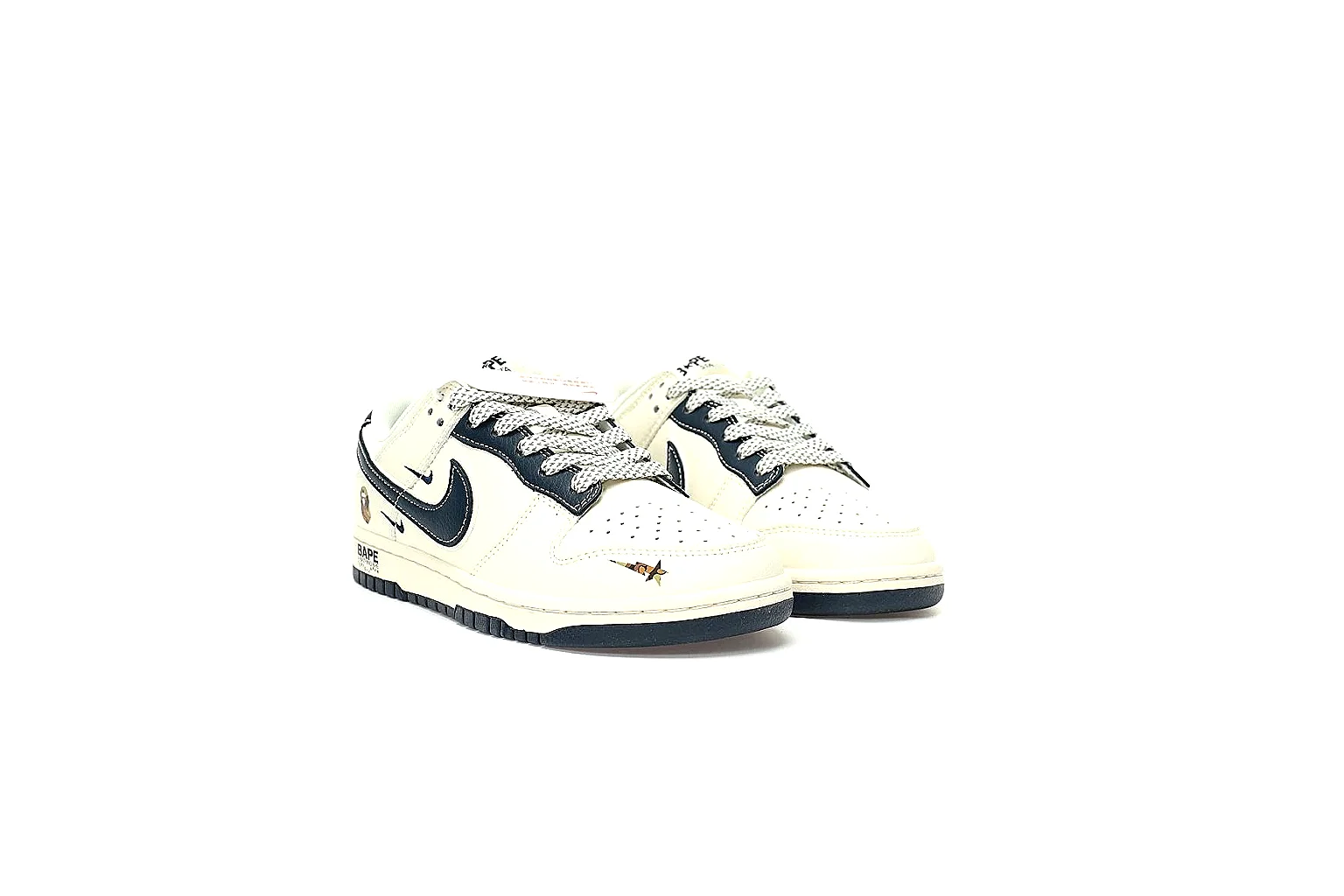 Kako Find List budget photos for Nike White Black Low Court thumbnail 5