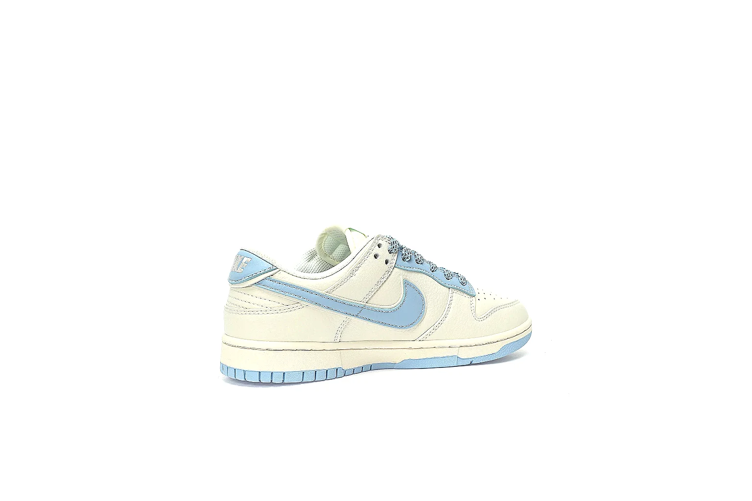 Kako Find List budget photos for Nike White Blue Low Court thumbnail 3