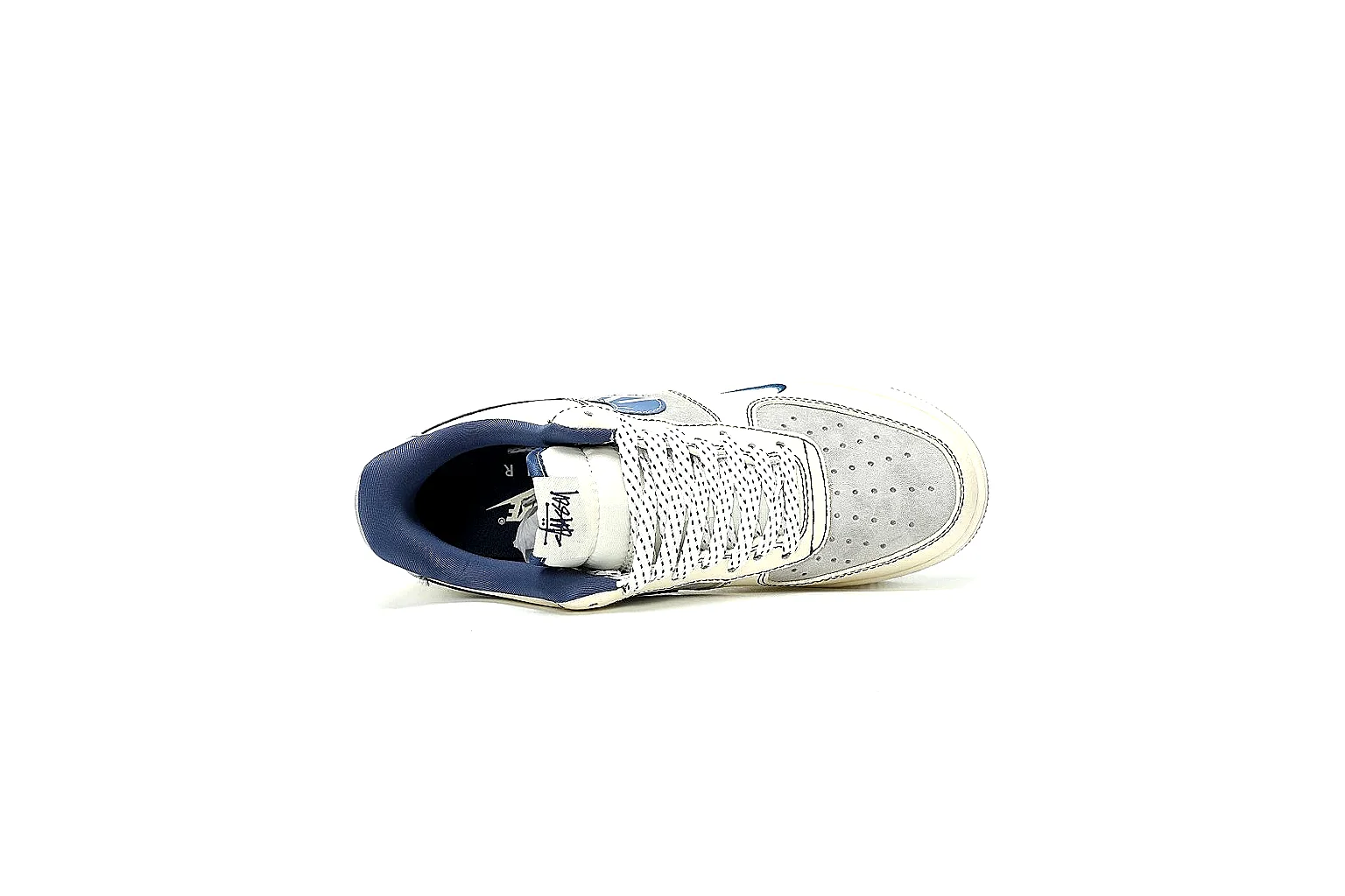 Kako Find List budget photos for Nike White Blue Low Court thumbnail 3