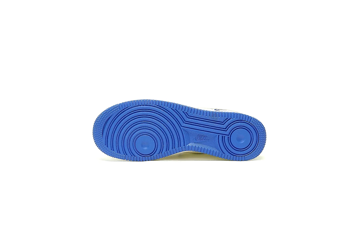 Kako Find List budget photos for Nike White Blue Low Court Sneaker thumbnail 4