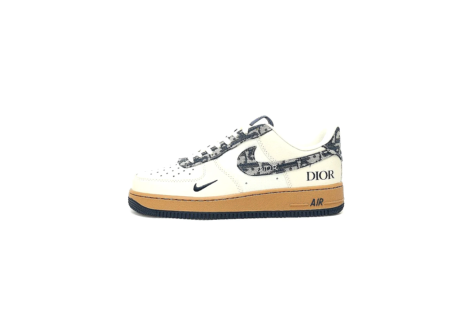 Kako Find List budget photos for Nike White Brown Gum Low Court
