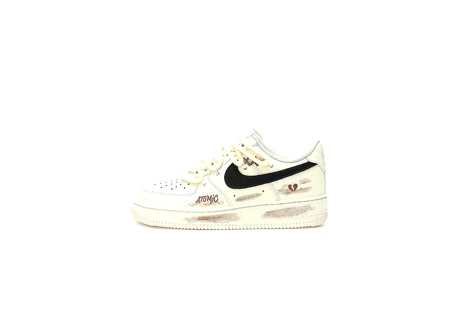 Kako Find List budget photos for Nike White Cream Low Court