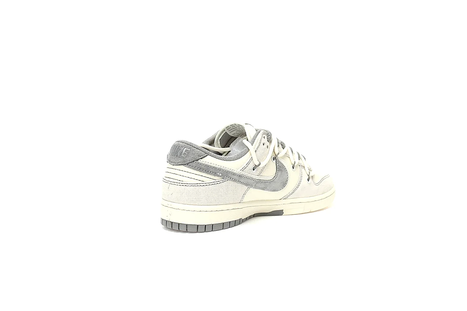 Kako Find List budget photos for Nike White Gray Low Court thumbnail 2