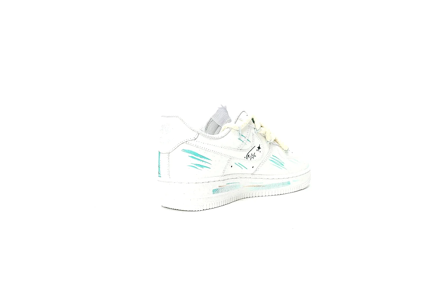 Kako Find List budget photos for Nike White Green Low Court thumbnail 2