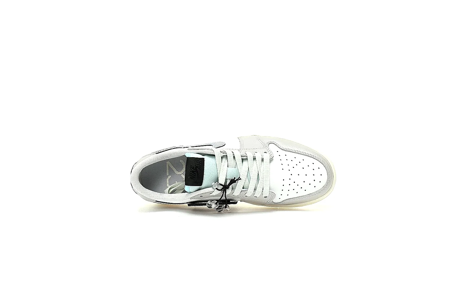 Kako Find List budget photos for Nike White Green Low Court thumbnail 4