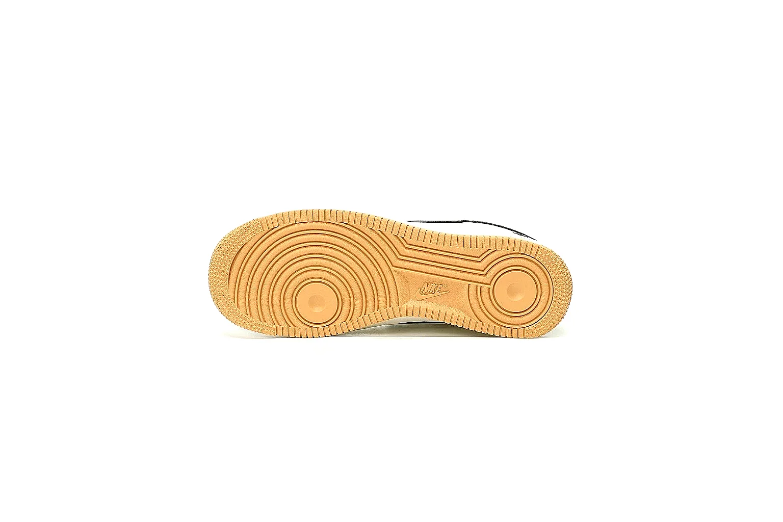 Kako Find List budget photos for Nike White Gum Low Court thumbnail 4