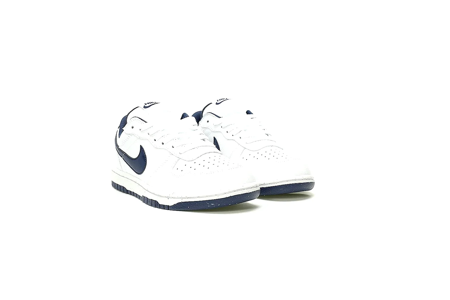 Kako Find List budget photos for Nike White Navy Low Court thumbnail 5