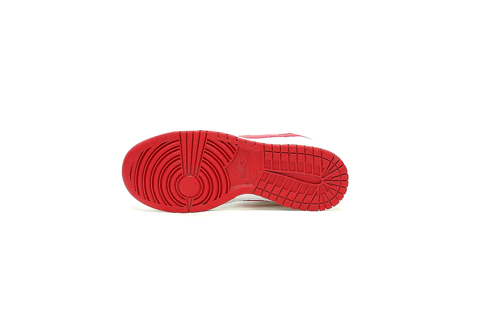 Kako Find List budget photos for Nike White Red High-Top Court Sneaker thumbnail 4