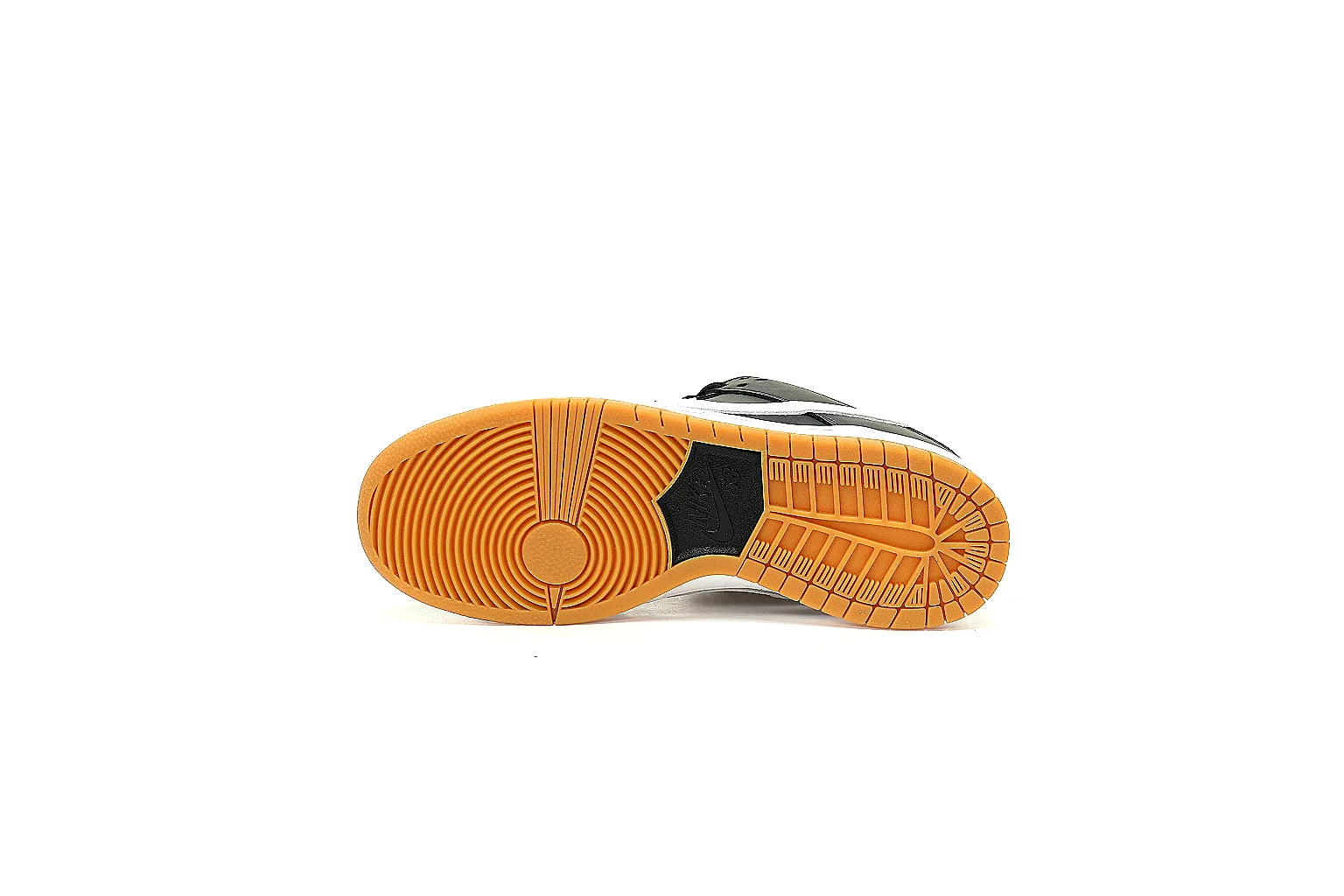 Kako Find List budget photos for Nike White Red Low Court thumbnail 5