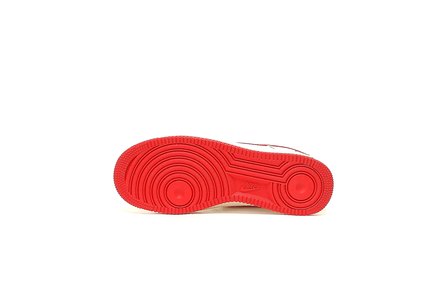 Kako Find List budget photos for Nike White Red Low Court Sneaker thumbnail 5
