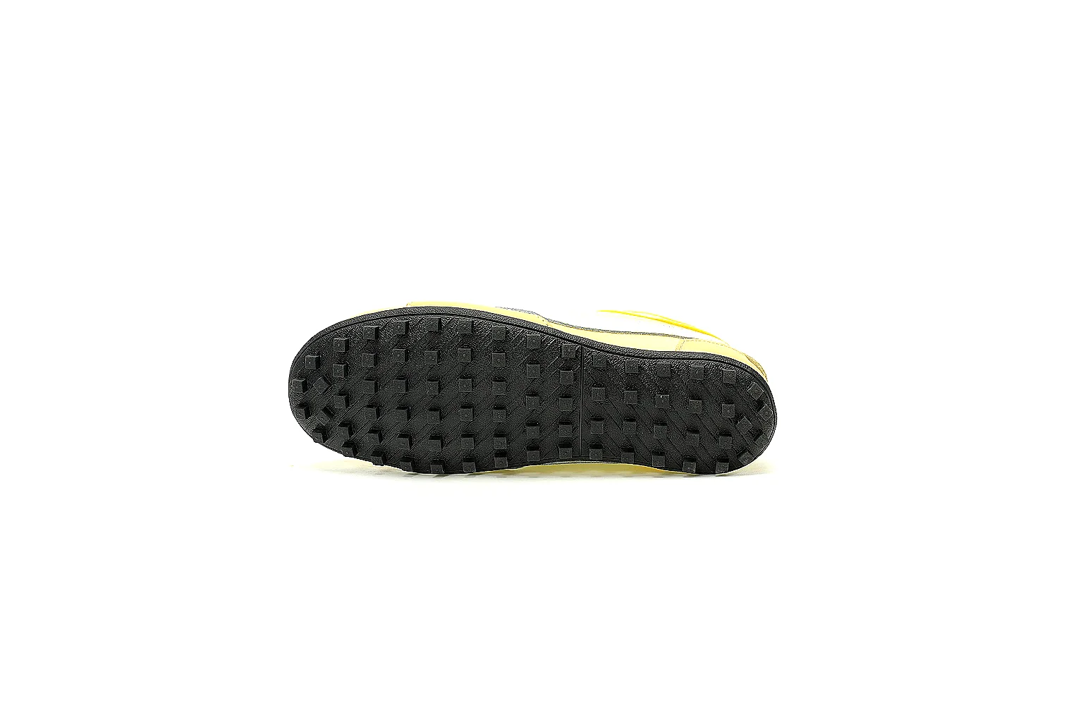 Kako Find List budget photos for Nike Yellow Cortez Low Sneaker thumbnail 4