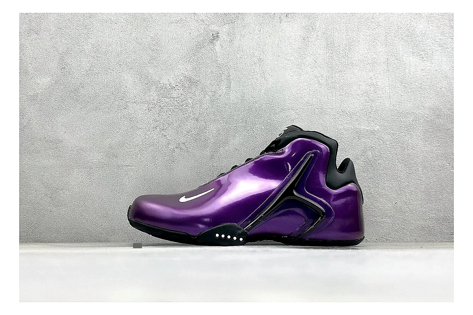 Nike Zoom Hyperflight Purple budget find photo showing glossy purple upper, high-shine basketball shell, sculpted midsole, and sleek court profile