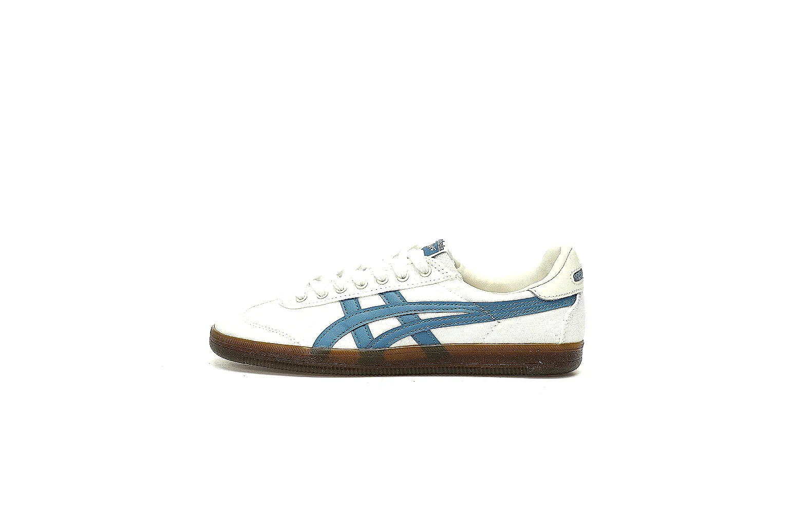 Onitsuka Tiger white blue gum trainer CNY 300 value find for small hauls