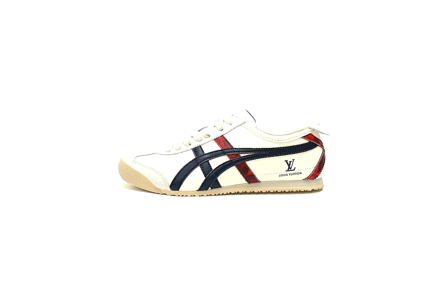 CNY 340 cream navy red low-top trainer small haul find with gum outsole