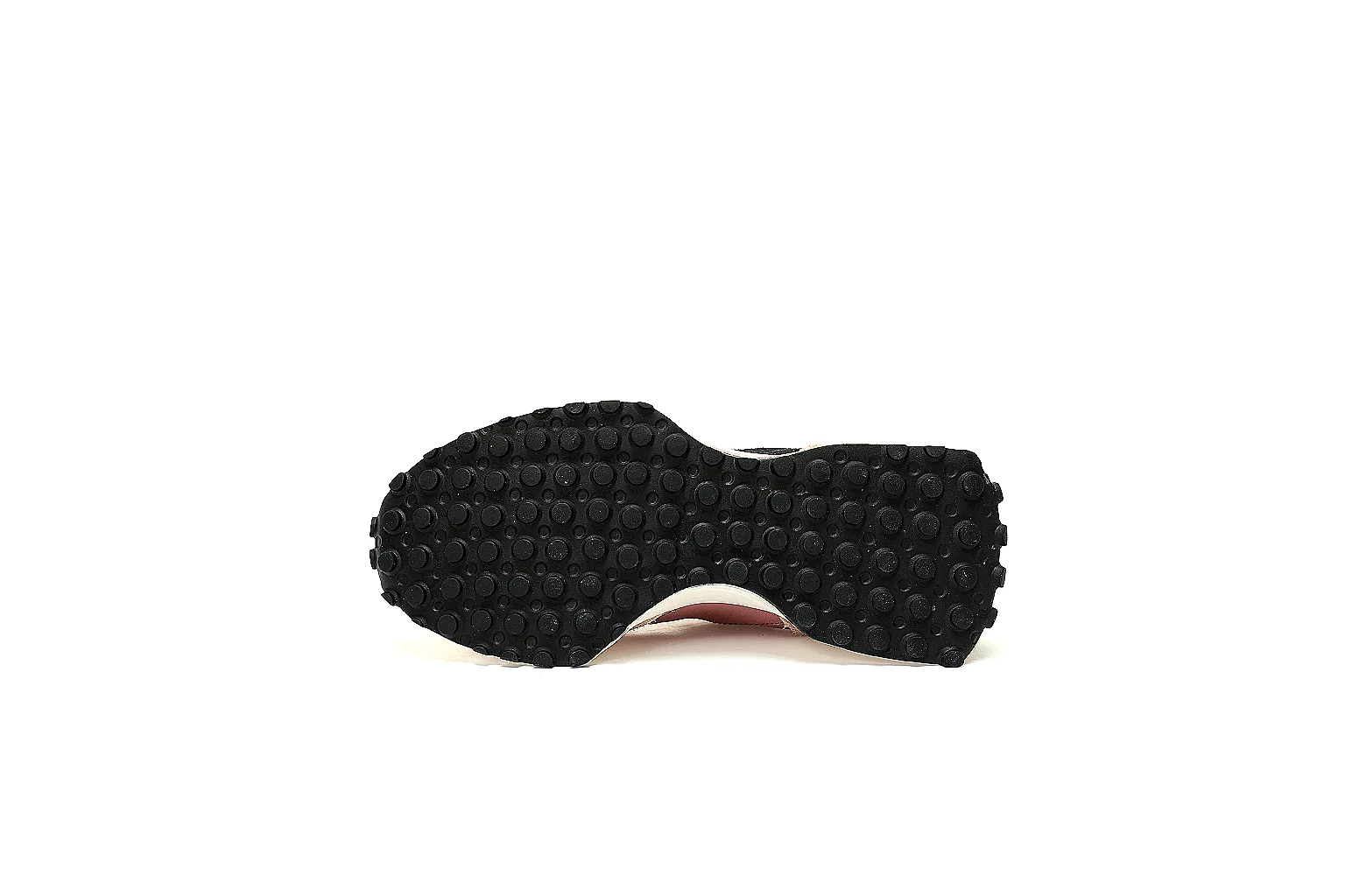 kakofindlist.com Pink Black Pink Retro Runner Runner budget shortlist note six-photo gallery thumbnail 5