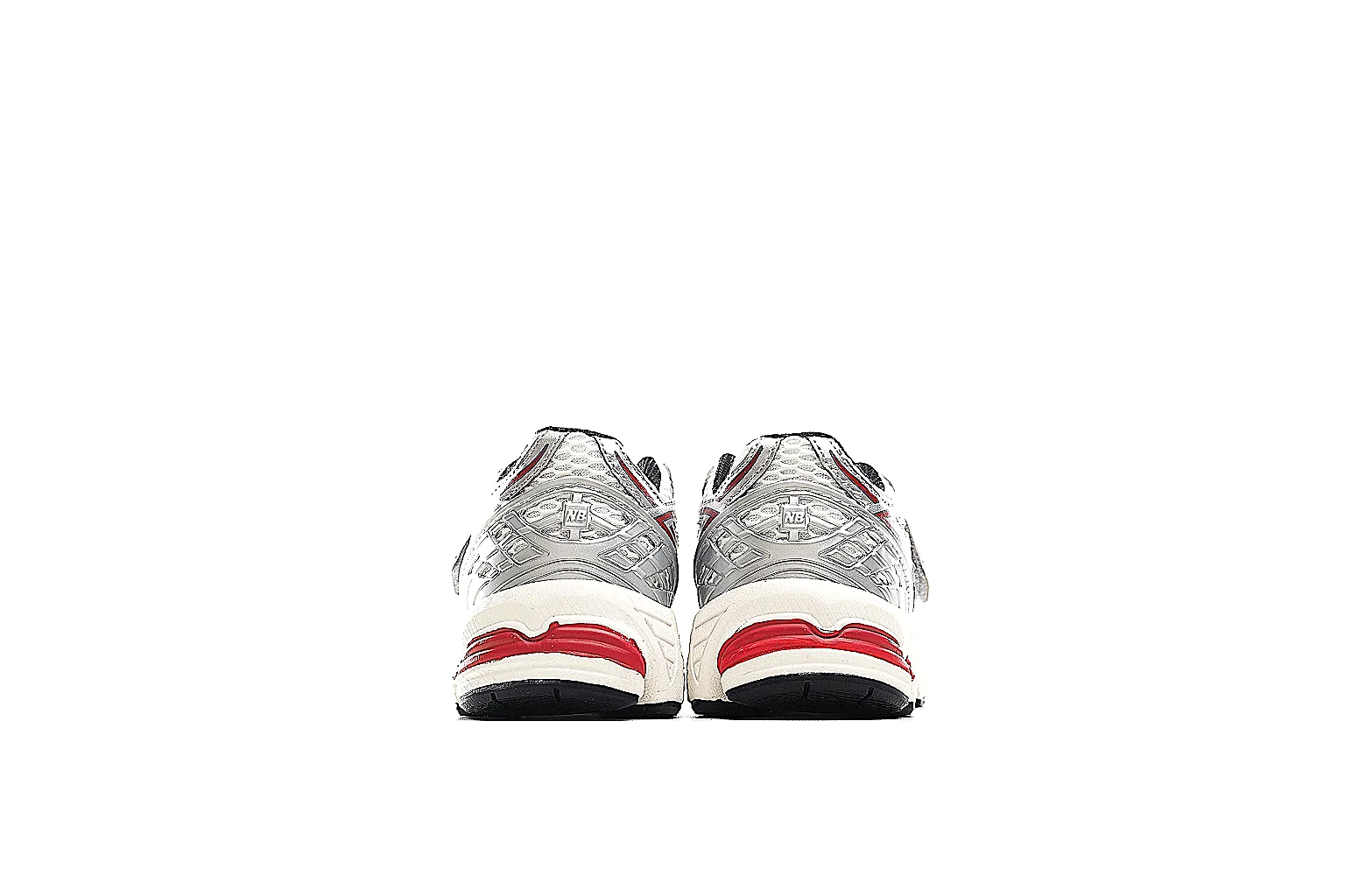kakofindlist.com Silver Red Silver Runner Runner budget shortlist note six-photo gallery thumbnail 5