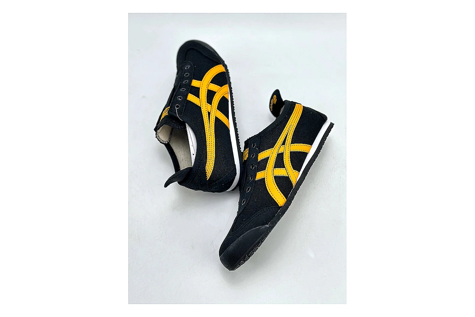 kakofindlist.com Black Orange Six Angle Footwear Low Top budget shortlist note six-photo gallery thumbnail 3