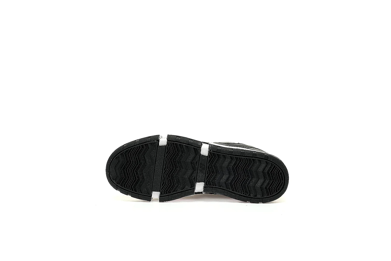 Kako Find List budget photos for Other Black White Low Court Sneaker thumbnail 5