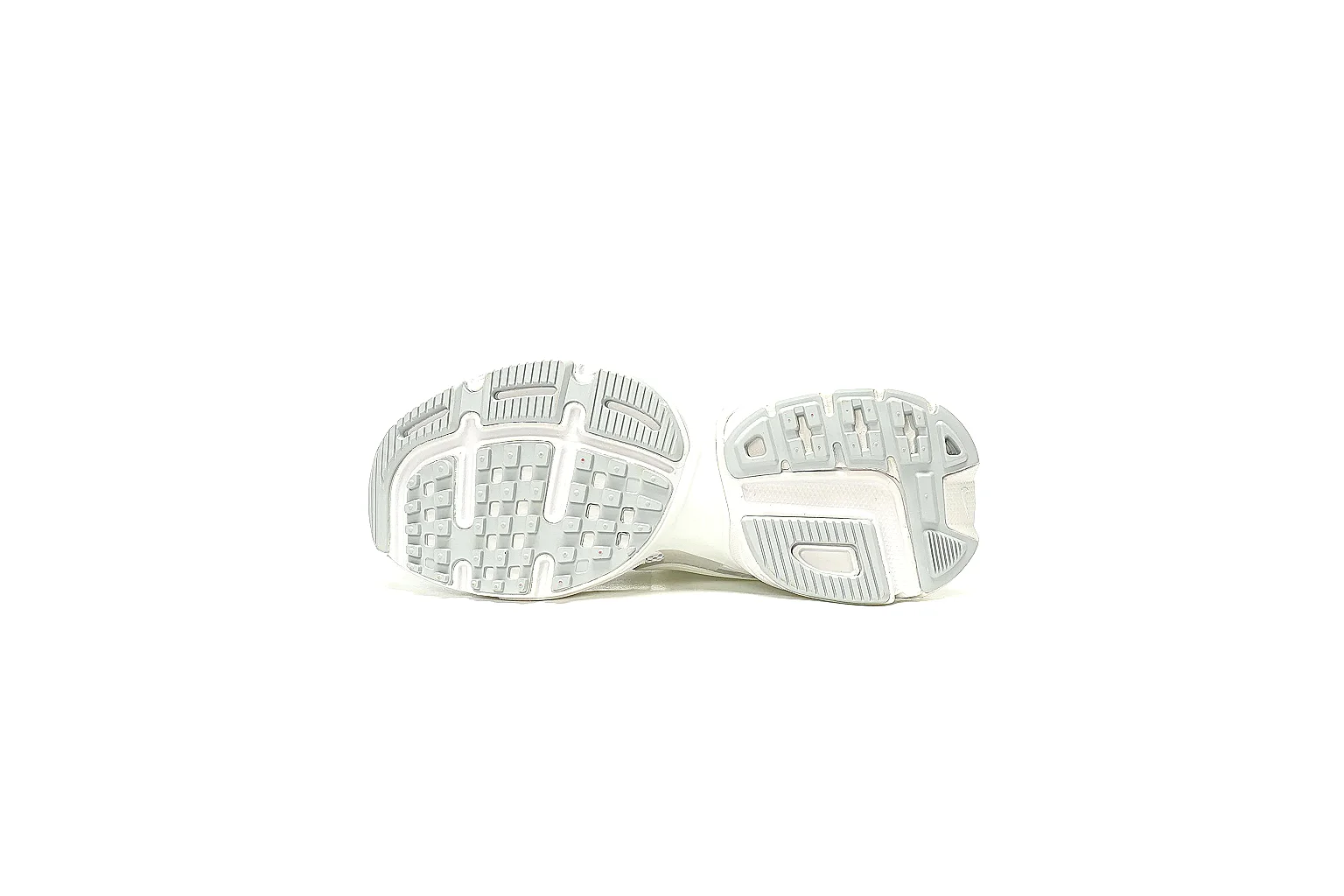 Kako Find List budget photos for Other White Low Court Sneaker thumbnail 4