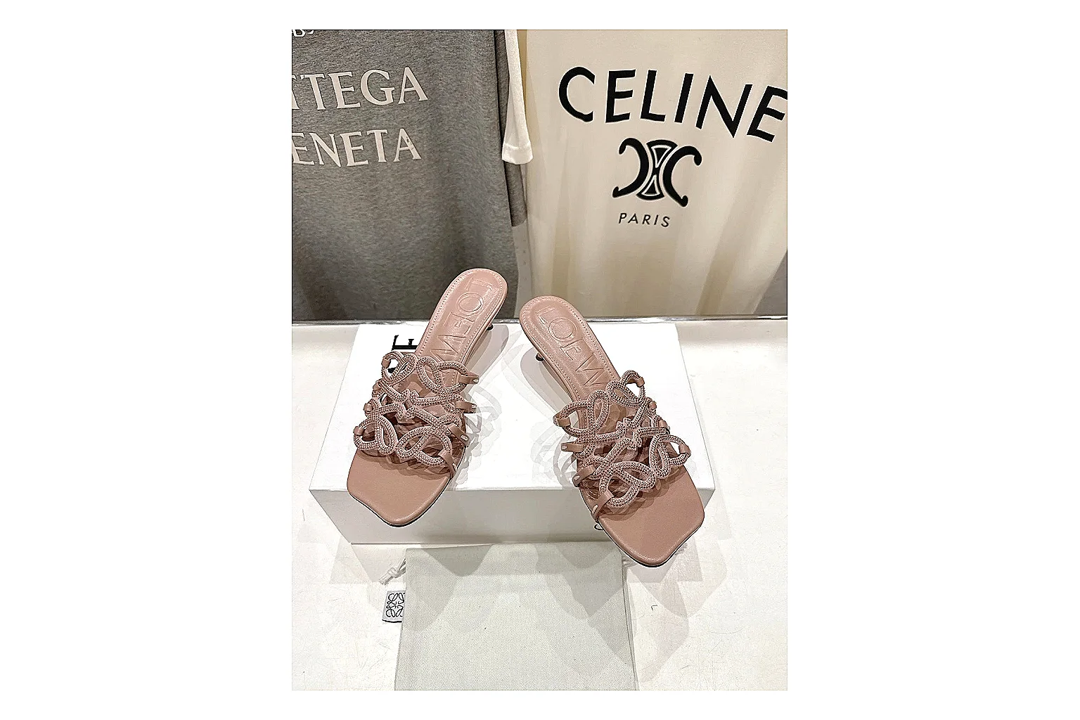 kakofindlist.com Pink Woven Mule 0006 Pink mule product image thumbnail 2